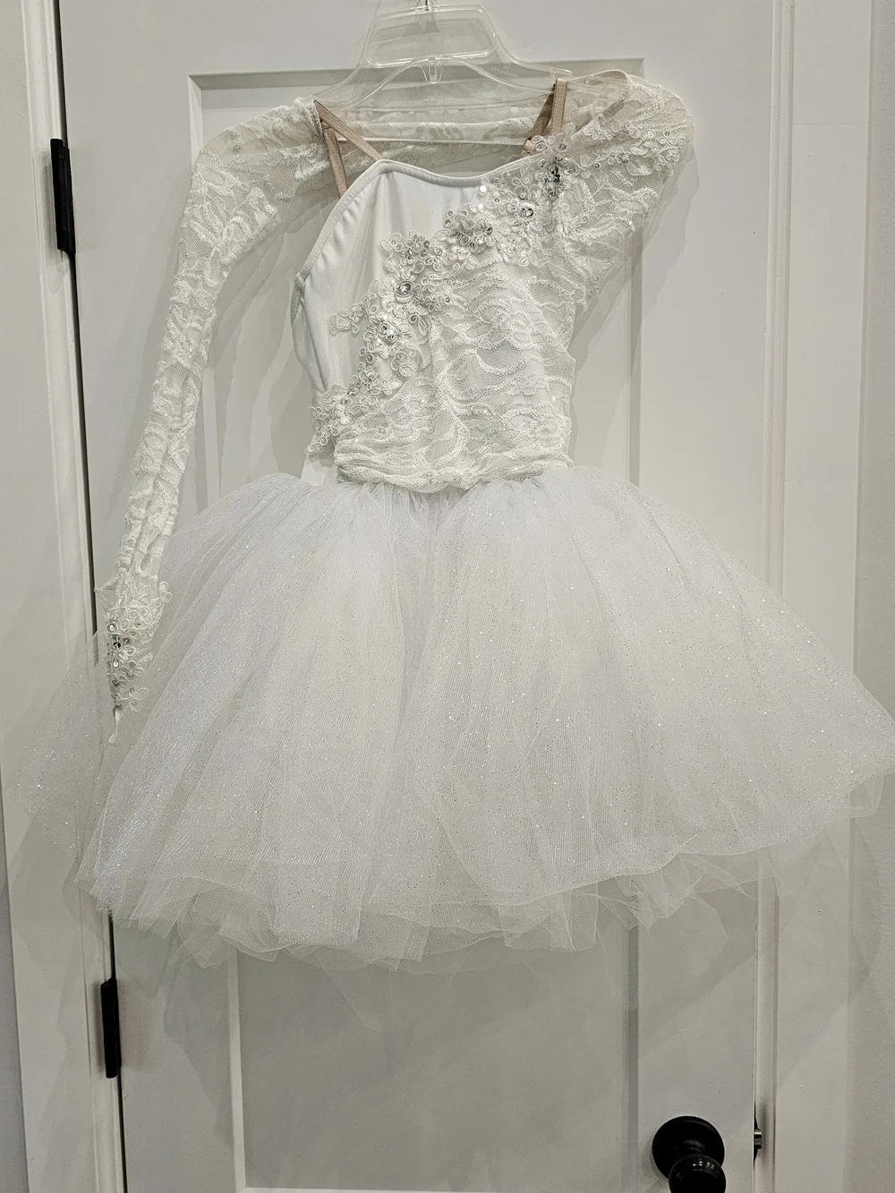 Costume Gallery Child's White Lace Dance Costume